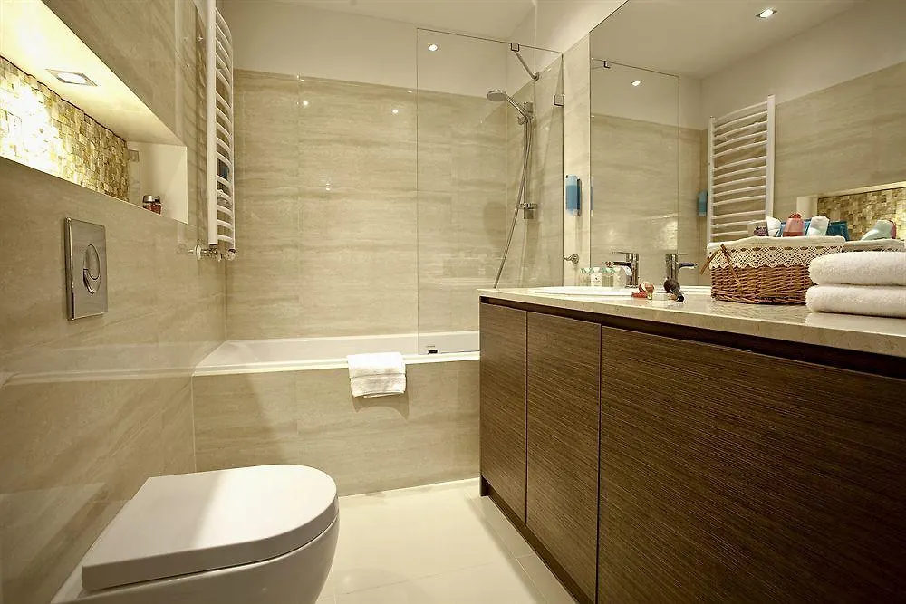 Platinum Apartments Warsaw